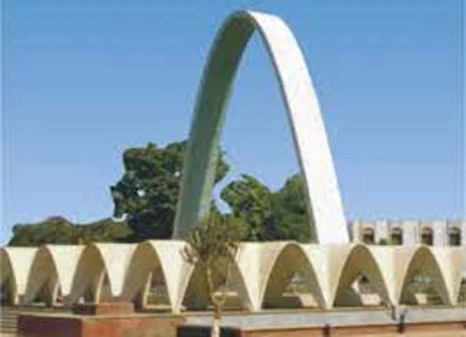 55,000 was seized by the neosarbaz by posing as fake police officers Sahiwal