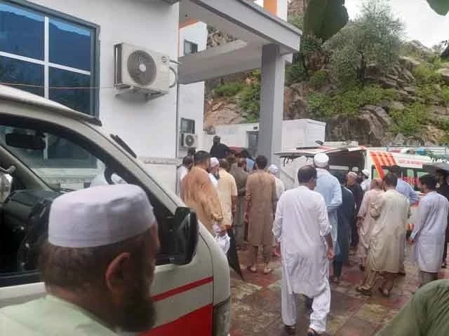 Kohat 11 families died after rainwater entered their homes